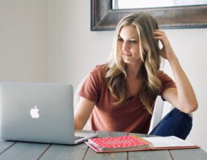 How-To-Start-A-Blog-For-Beginners